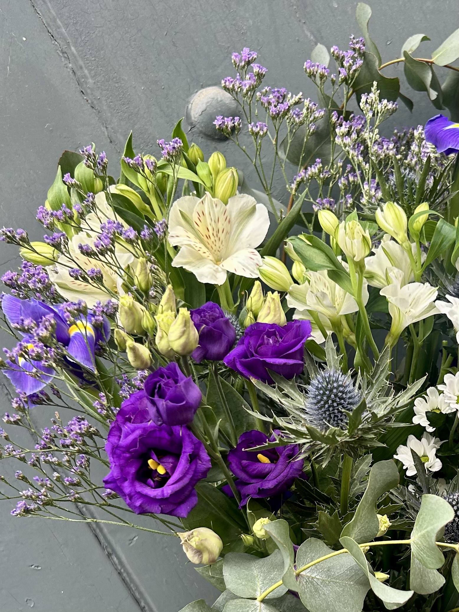 Monthly Subscription £50 Bouquet - View 3