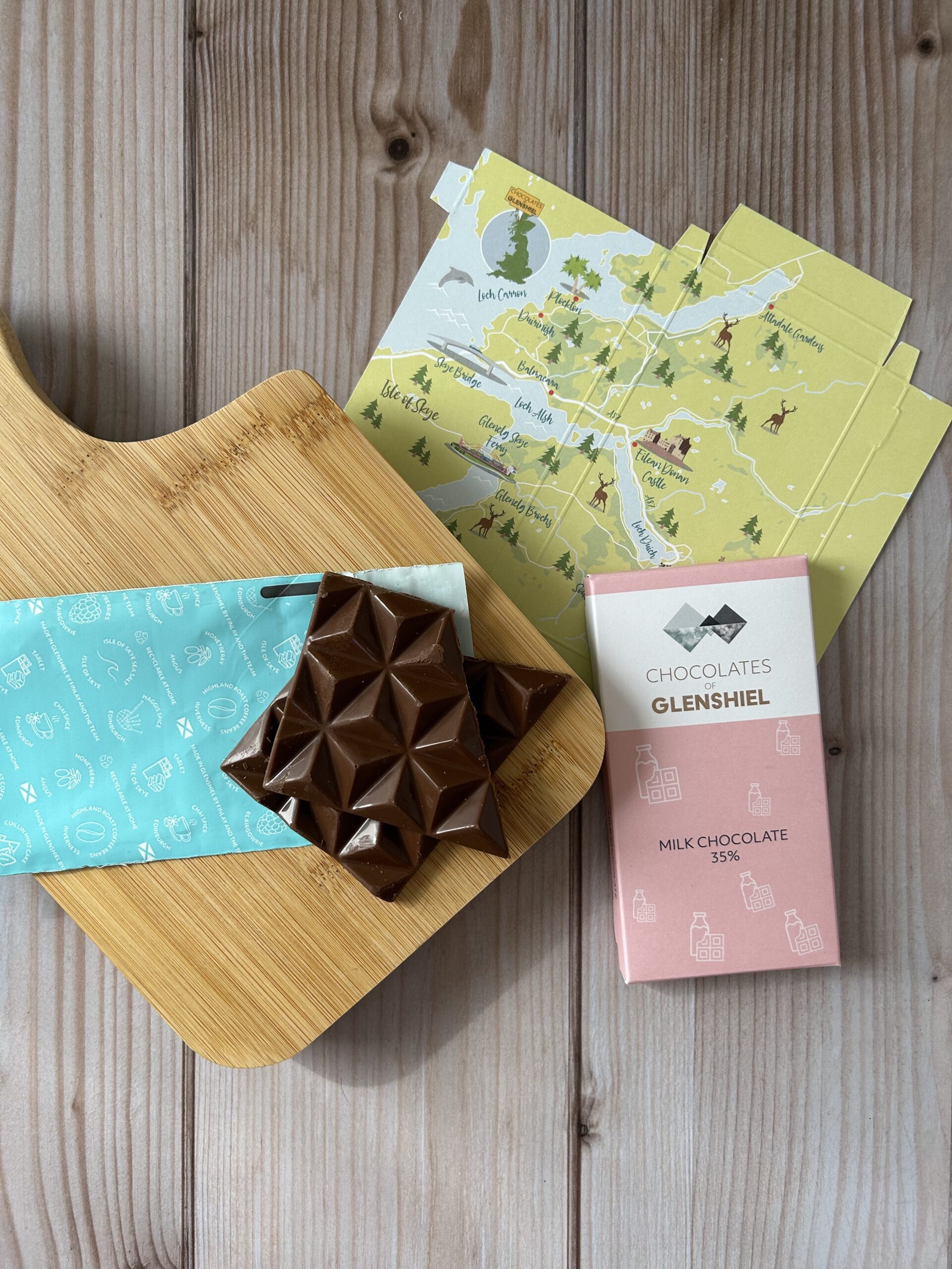 Glenshiel Signature Milk Chocolate - Fresh flowers from Baytree Florists Elgin